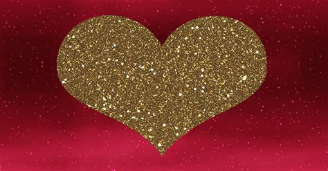 gold-heart-glitter-animated-gif.gif (560×292) | Love heart gif, Animated heart, Animated heart gif