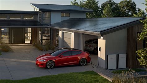 Tesla has started testing v3.5 of Solar Roof on employees' homes