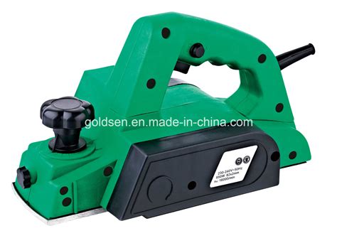 China Goldentool 82mmx2mm 650W Power Handheld Industrial Wood Planer Machine Portable Electric ...