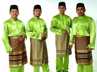 Malaysian traditional fashion for men. Traditional Fabric, Traditional Fashion, Traditional ...