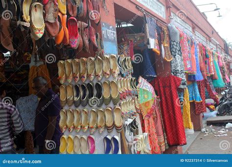 Street Market in Jaipur, Rajasthan Editorial Stock Image - Image of ...