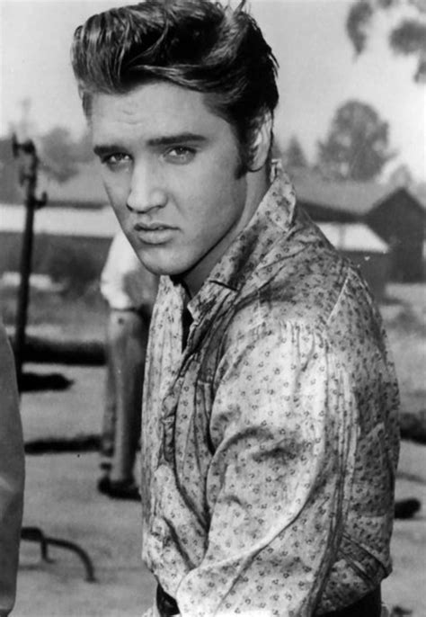 ELVIS LOVE ME TENDER 1956 Elvis Presley Blue Hawaii, Elvis Presley Young, King Elvis Presley ...