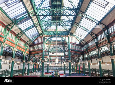 England, Yorkshire, Leeds, Leeds City Market aka Kirkgate Market Stock Photo - Alamy