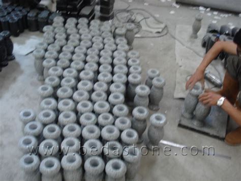 China Granite Cemetery Vases Suppliers & Manufacturers - Factory Direct Wholesale - Xinbeda