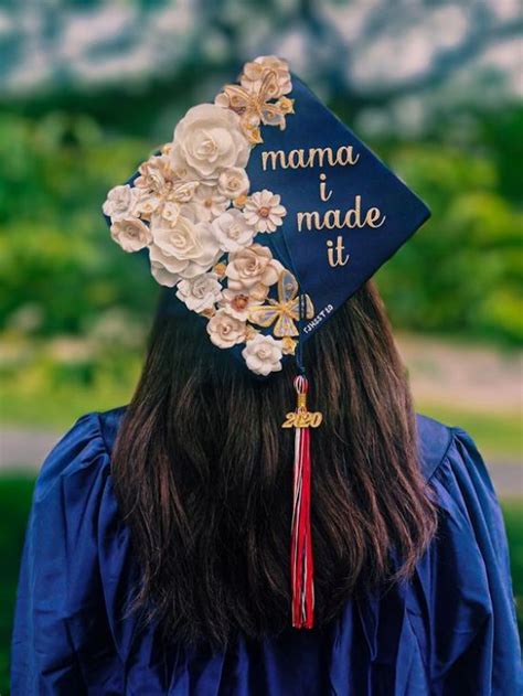 25 Amazing Graduation Cap Decorating Ideas You'll Want To Copy - Society19 | Grad cap designs ...