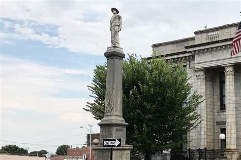 A North Carolina City Bans Protests, Protecting Confederate Monument – Radio Free