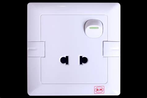 2 PIN SOCKET WITH SWITCH - Tender Switch