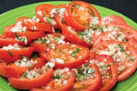 Sliced Tomato Salad – Illinois Country Living Magazine