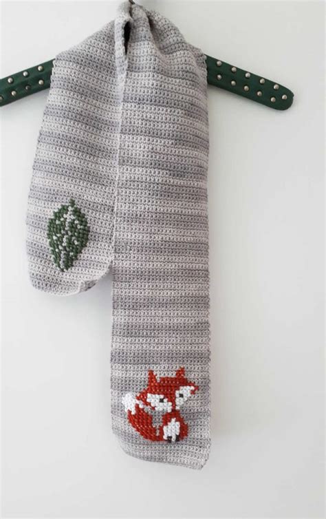 Fox scarf | DIY crochet fox scarf for kids (plus FREE pattern)