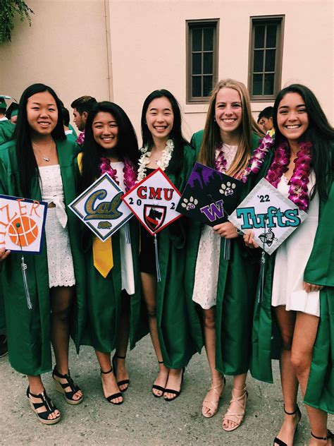 Paly alumni, seniors reflect on maintaining post-high school friendships – The Campanile