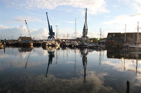 Download free photo of Ipswich,marina,cranes,boat,water - from needpix.com