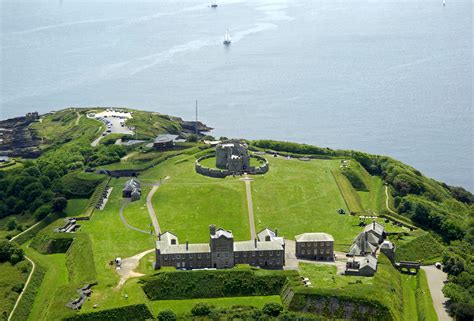 Pendennis Castle Landmark in Falmouth, Cornwall, GB, United Kingdom - landmark Reviews - Phone ...