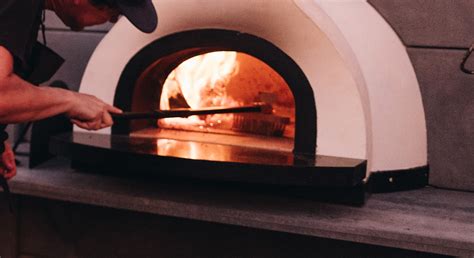 Review: Forno Piombo Santino 60 Wood Fired Pizza Oven - Pala Pizza | Outdoor Pizza Oven Reviews