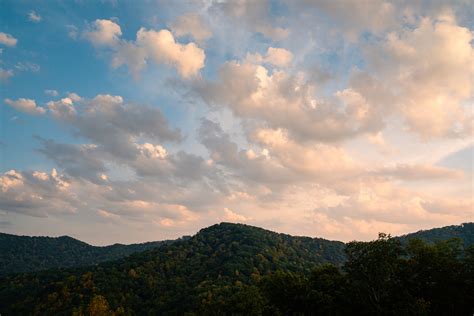 3 reasons why Chief Logan State Park is trails heaven - West Virginia ...