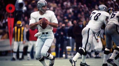 Ranking the top-10 Raiders quarterbacks of all time