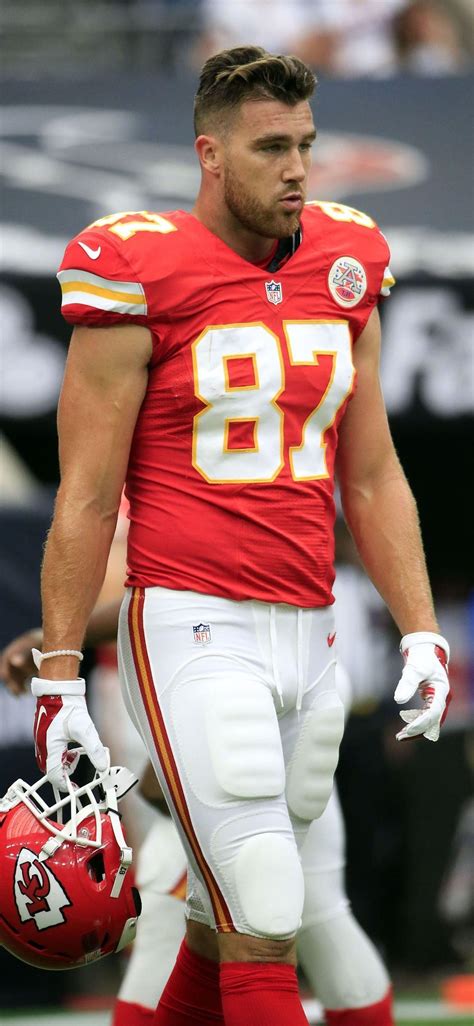 Cool Travis Kelce Wallpapers - Top Free Cool Travis Kelce Backgrounds ...