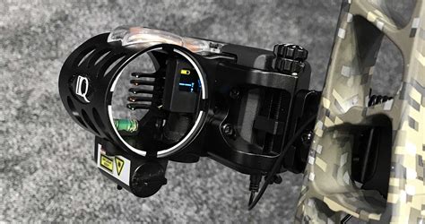 Best Bow Sights for 2021 – Single & Fixed Pin Bow Sight For Hunting