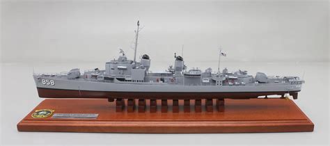 Gearing Class Destroyer Models Ticonderoga Class, Model Warships, Power Photos, Model Maker ...