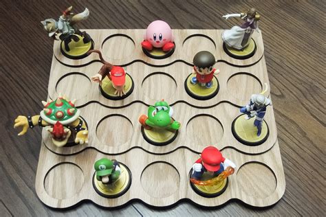 59: amiibo Display Platform – 52LASERS