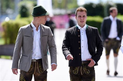 Where Do Men Wear Lederhosen | Bayerische Alpen