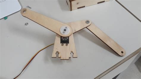 Robot Arm for Laser Cut : 9 Steps - Instructables