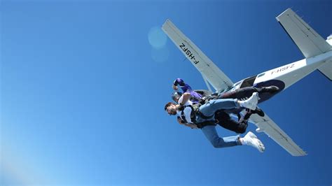 Skydive Interlaken - Freefall 13,000ft Over The Swiss Alps | Book ...