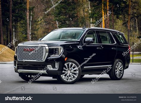 130 Gmc Yukon 2023 Images, Stock Photos & Vectors | Shutterstock