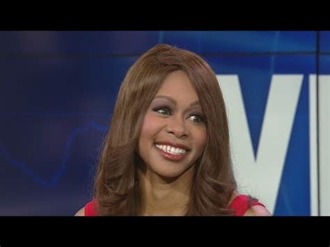 Remeisha Shade joins FOX 26 Weather Team - YouTube