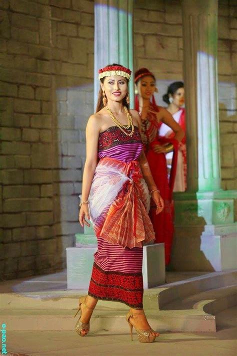 Manipuri attire | Asian outfits, Traditional dresses, Traditional outfits