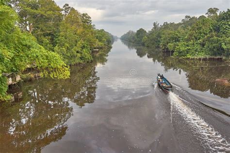 Kapuas River, Ambawang, West Borneo, Indonesia, 23/10/2019,the Longest ...