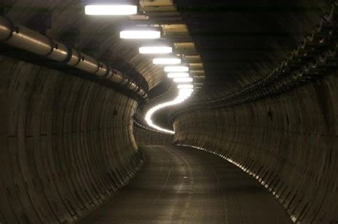 Dover Strait - A new study highlights the economic footprint of the Channel Tunnel in the UE ...