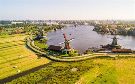 Volendam Marken Windmills And Keukenhof Combo Tour