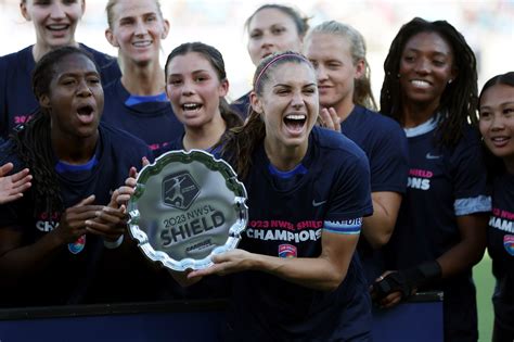 San Diego Wave claim 2023 NWSL Shield