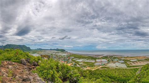 A boat trip and a stunning viewpoint: Why Khao Daeng in Sam Roi Yot is ...