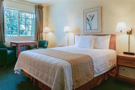 THE 10 BEST Hotels in Roseburg, OR for 2022 (from $84) - Tripadvisor