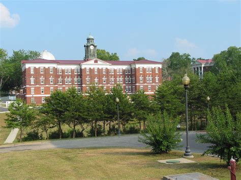 Tuskegee University (TU) Introduction and Academics - Tuskegee, AL