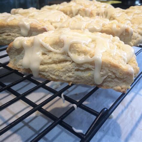 Lemon scones: the perfect balance of tart & sweet. - Supperstruck