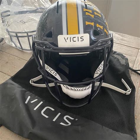 Vicis Used 01 Helmet | Football Protective