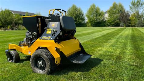 Lawn Aerations and Overseeding – Key Maintenance Tasks | Zing Services Blog