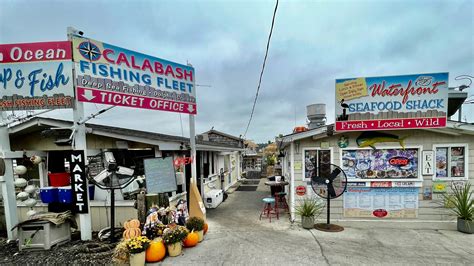 North Carolina's Brunswick Islands offer seafood and scenery