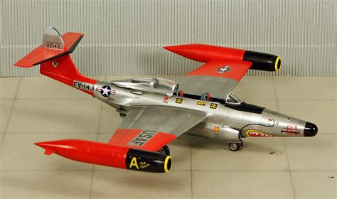 Northrop F-89D "Scorpion" (1:72 - Academy)