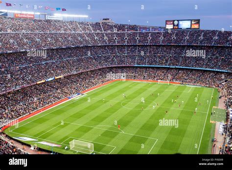 Fc Barcelona Stadium Capacity