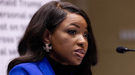 Dem Congresswoman Rep Jasmine Crockett, 42, goes viral for speech ...