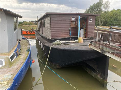 1910 Narrow Houseboat for sale - YachtWorld