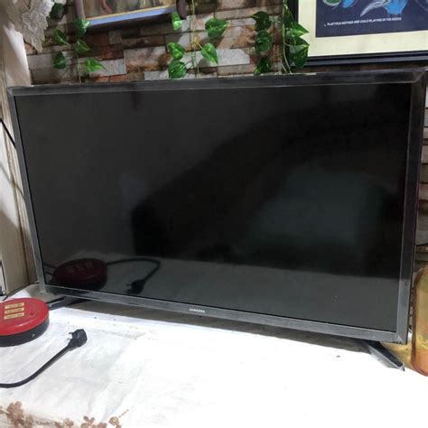 Samsung 32 inch Smart TV, TV & Home Appliances, TV & Entertainment, TV ...