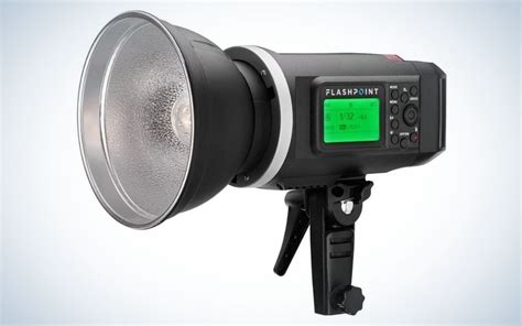 Best strobe lights for 2022 - EditionsPhotoArt