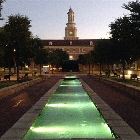 Nothing says "Good morning, UNT” like the green glow from the admin tower! @DJLuffyStix on ...