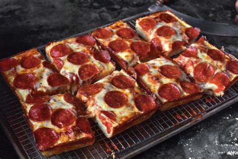 Jun 10 | Jet’s Pizza Chicagoland Offering Free Pizza Slices on June ...