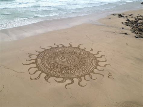 Sand art, Beach art, Mandala design pattern