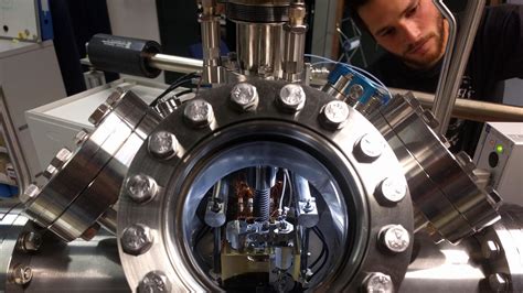 Inauguration of new Scanning Tunneling Microscope (STM) - EPFL